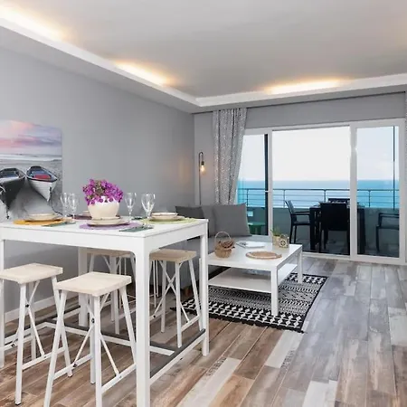Luxurious Middle Flat Seaside In Heart Of 公寓 安塔利亚
