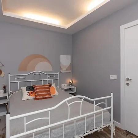 公寓 Luxurious Middle Flat Seaside In Heart Of 安塔利亚